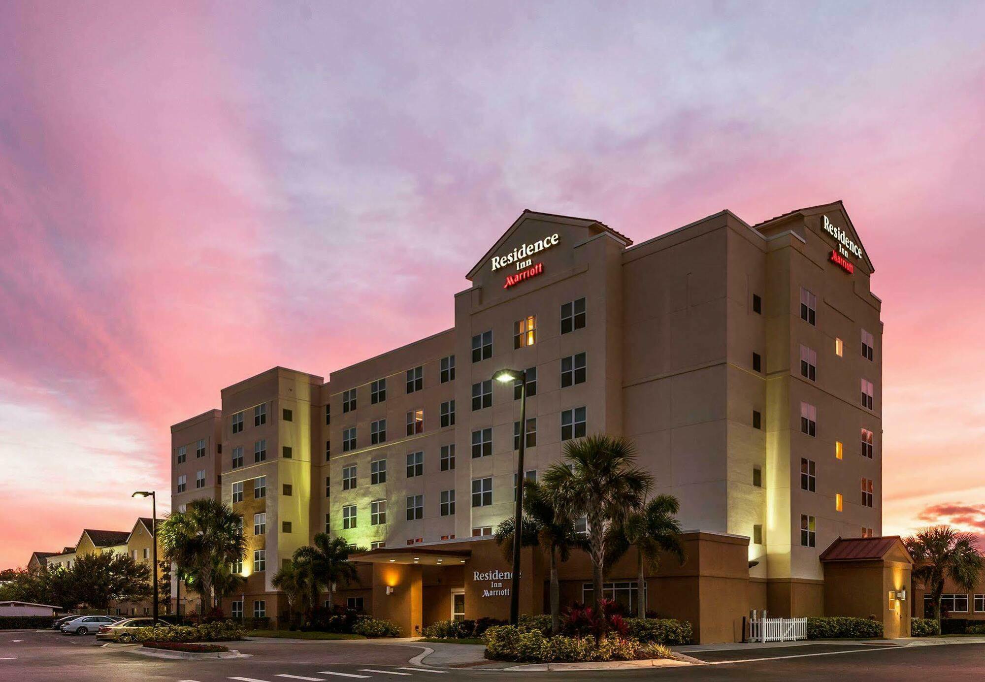 Residence Inn Orlando Airport Exterior foto